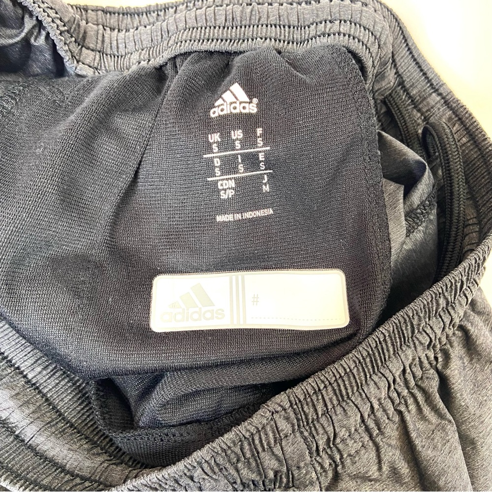 ADIDAS Zip Bottom Windbreaker Track Pant - Picture 10 of 16